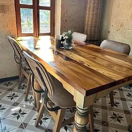 Sinasos Evleri